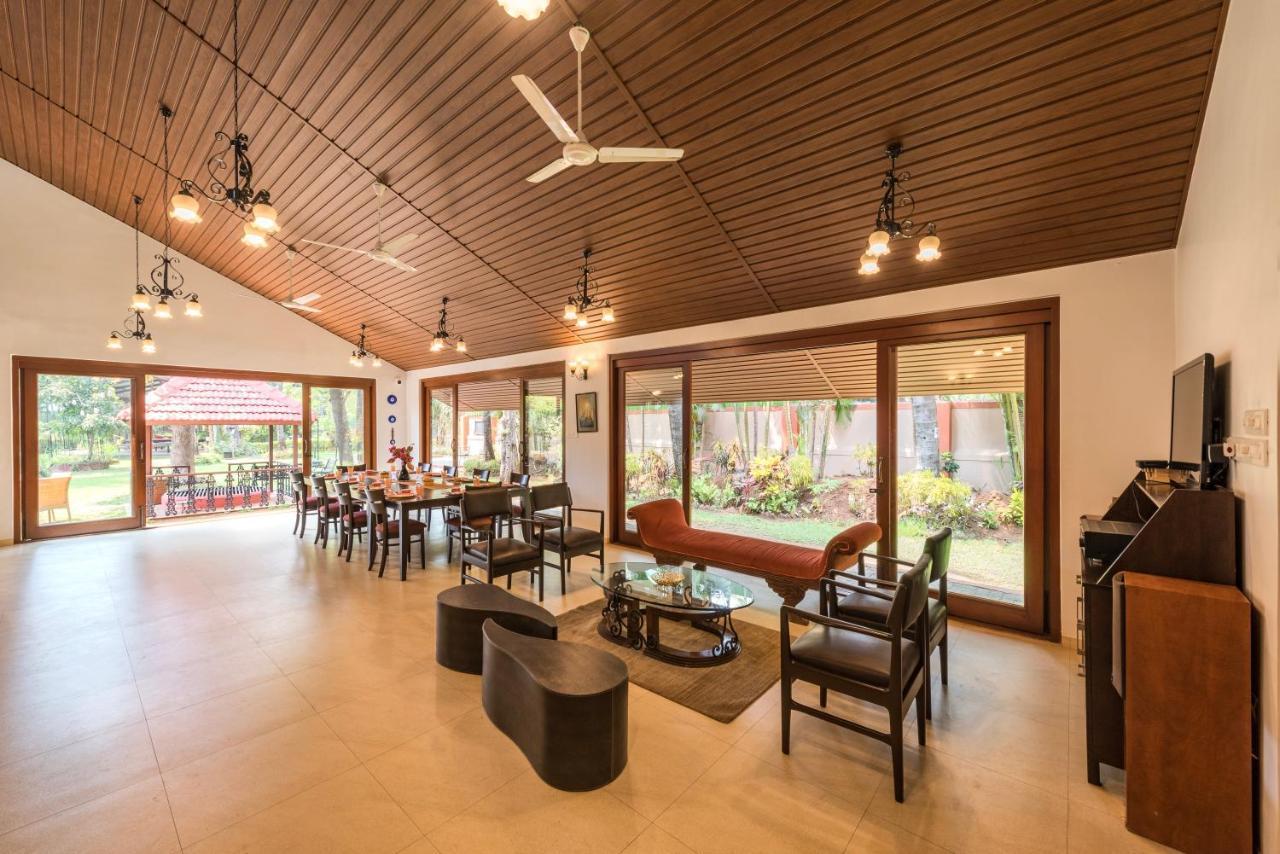 Saffronstays Casa Del Palms, Alibaug - Luxury Pool Villa With Chic Interiors, Alfresco Dining And Island Bar Алибаг Экстерьер фото