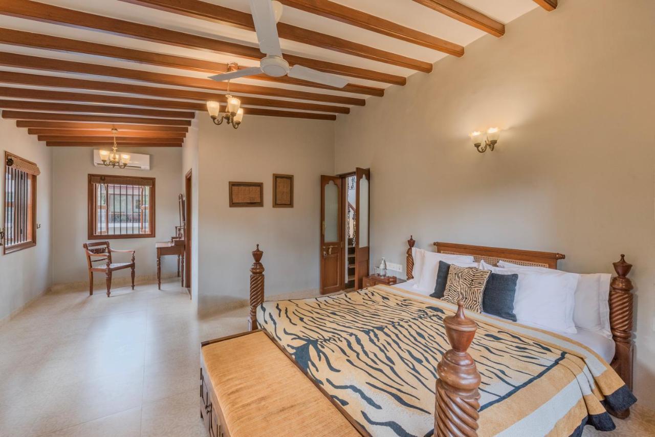 Saffronstays Casa Del Palms, Alibaug - Luxury Pool Villa With Chic Interiors, Alfresco Dining And Island Bar Алибаг Экстерьер фото